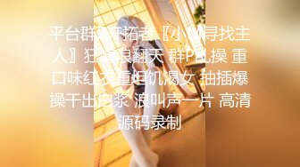 2022-10月酒店情趣炮房偷拍两个老总模样胖男和女秘书开房换上情趣女仆装啪啪