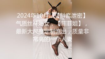   大眼萌妹子雯雅被男友拉出来做直播后入操逼，呻吟声很大第一视角很刺激