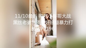 53岁超大奶老熟女用大黑牛自慰到高潮