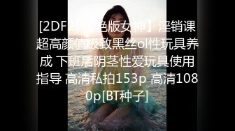  小情侣在家爱爱自拍 漂亮女友很害羞用手挡脸抢手机不让拍 身材不错 大奶子 粉鲍鱼 被无套输出