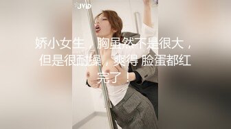 【金莲小仙女】家中自慰，梳子梳理阴毛，掰粉穴插跳蛋自慰，大白臀对准镜头鲍鱼菊花一览无余