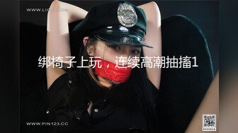 骚气妹子夜晚驾车户外3P啪啪