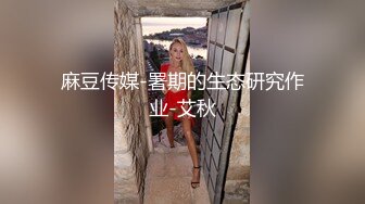 真实破解数码配件店铺偸拍年轻店主新交的女朋友打地铺造爱全过程，小伙加藤鹰手法牛逼，妹子被抠的欲仙欲死，各种体位玩遍