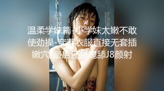 漂亮长卷发美女直播口交大自慰棒玩逼