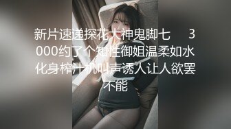 小县城公园沟厕全景偷拍几位少妇各种姿势嘘嘘B脸同框